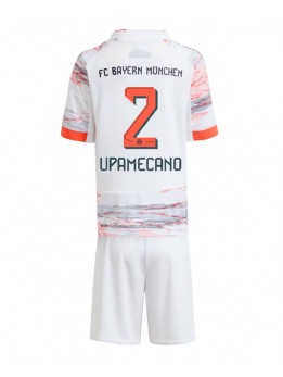 Bayern Munich Dayot Upamecano #2 Replika Borta Kläder Barn 2025-26 Kortärmad (+ byxor)